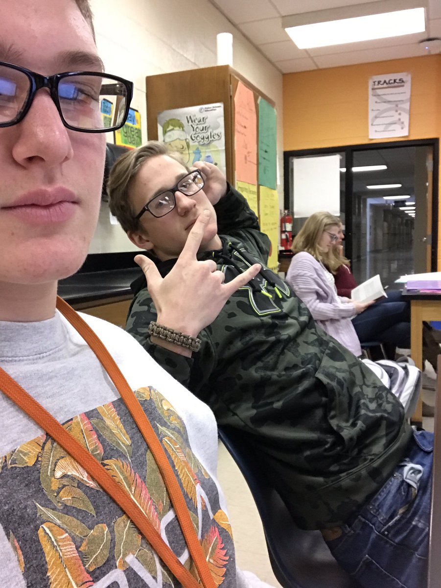 To my long time friend and brother, happy birthday D-Ream love you brother. Ill be miles away but i don’t forget about you!!