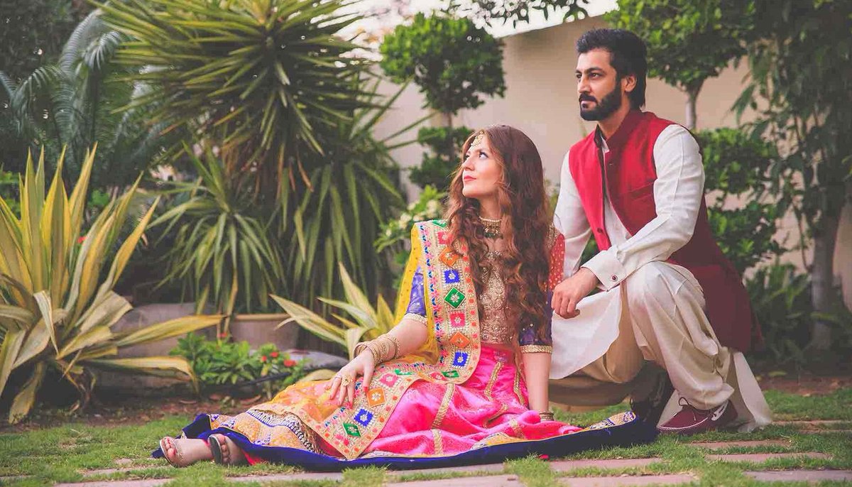 mehndi_'s tweet photo. “And I’d choose you; in a hundred lifetimes, in a hundred worlds, in any version of reality, I’d find you and I’d choose you.” —Kiersten White

#Mehndi #marriage #love #matrimonialsite #couple #partner #lovequotes #relationshipquotes 
#muslimmarriage #findyourpartner https://t.co/RYzFnlGInA