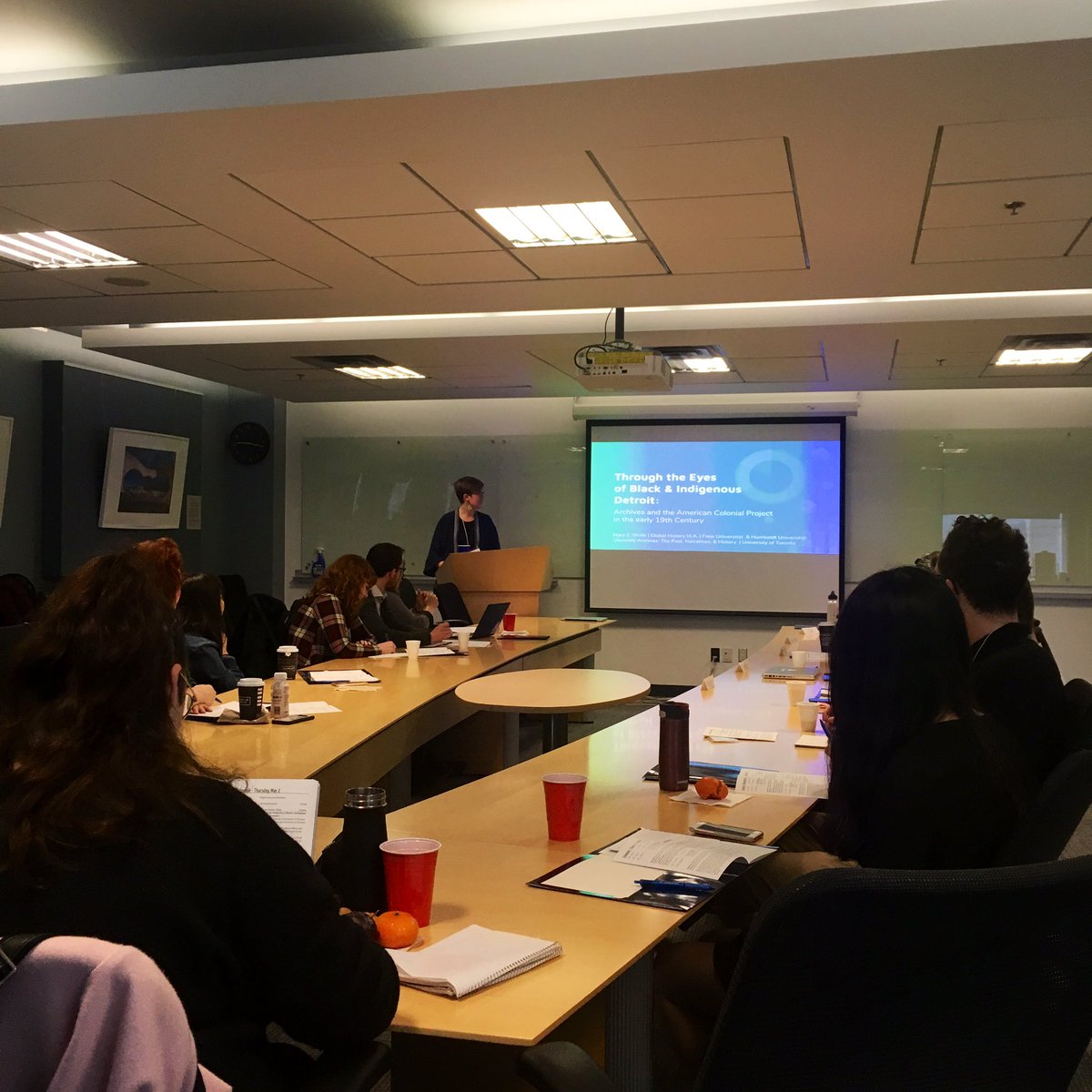 bredovsk's tweet image. First panel of the @UofT Grad History Conference. Cool paper about Detroit by @Mary_Walle #twitterstorians #gradlife #gradconference