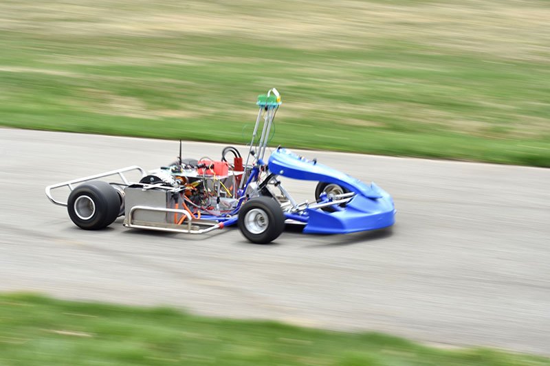 Autonomous go-karts: Don’t pour a bottle of milk over this race winner. <a href="/evGrandPrix/">evGrandPrix</a> purdue.edu/newsroom/relea…