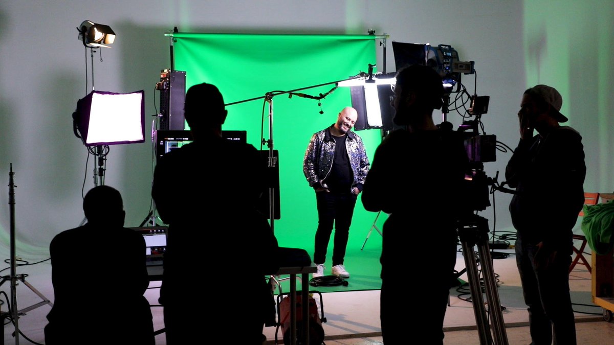 Avekapeti a eu le plaisir de réaliser le catering de Jérôme Commandeur et son équipe lors de leur passage au Studio Wildbee ! 😊