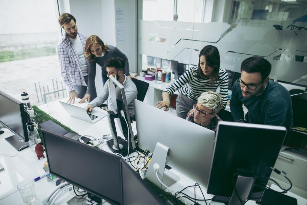 AskRicoh's tweet photo. Learn how to build a #HighPerformanceWorkplace with a #DigtialTransformation by creating a C-suite/IT partnership. Read the white paper. https://t.co/S61gLz0Bow 
#WorkSmarter #DigitalTechnologies #ITservices https://t.co/aDdE5gzHT3