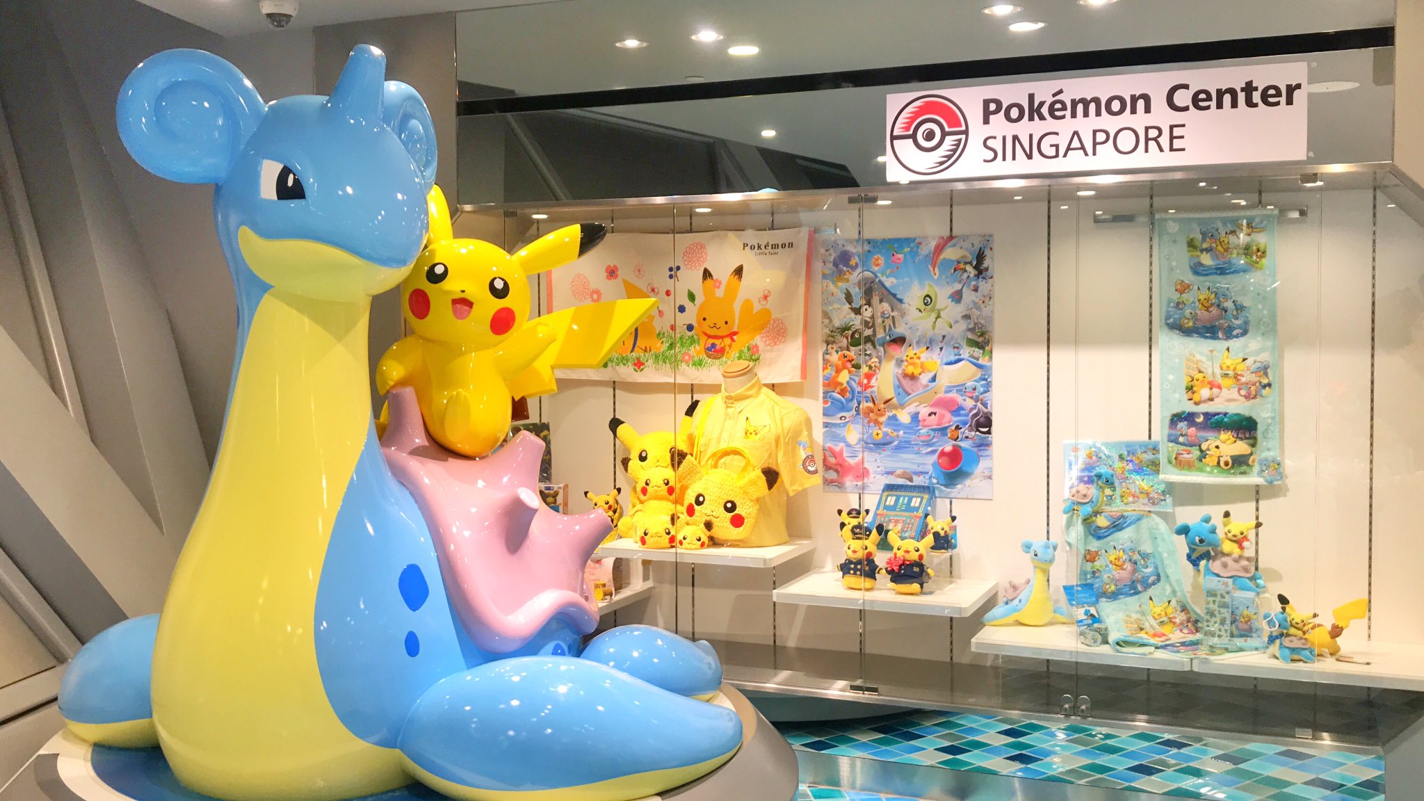 ヒノッチ Op Twitter 祝 海外初の常設店舗オープン チャンギ空港にオープンしたポケセンシンガポールのレポ動画を投稿しました チェック T Co X0xn9onibs ポケモンセンターシンガポール ヒノッチ Op Twitter 祝 海外初の常設店舗オープン チャンギ空港にオープンしたポケセンシンガポールのレポ動画を投稿しました チェック T Co X0xn9onibs ポケモンセンターシンガポール