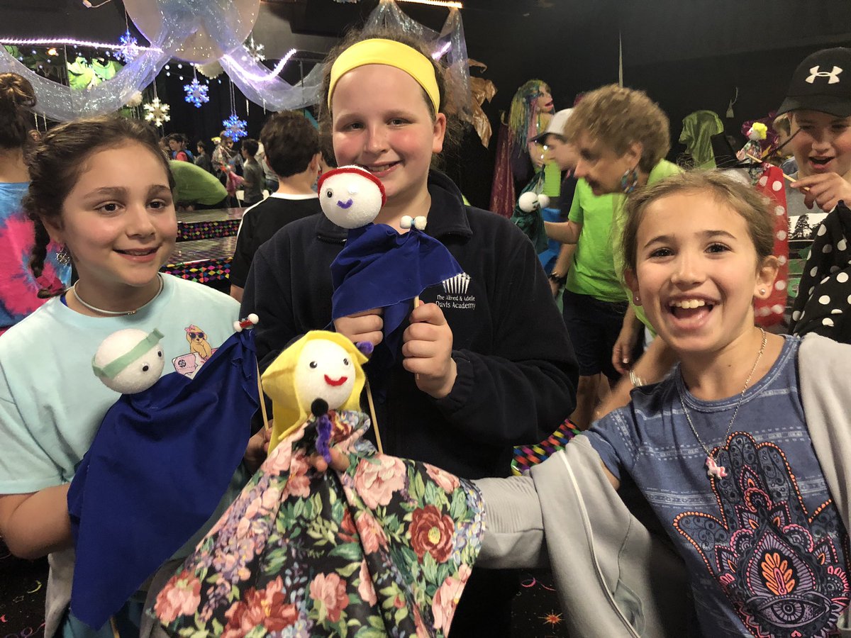 More puppets! #Davis5