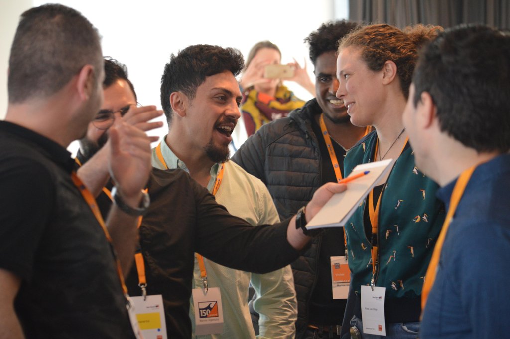 Vorige week donderdag organiseerde wij in samenwerking met Van Oord een Meet &amp; Greet. 

Lees de blog over het event hier: pos.li/2bvhib

#RTHub #statushouders #newcomers #nieuwkomers #integratie #participatie #jobs #werk #opportunities #throwbackthursday #tbt