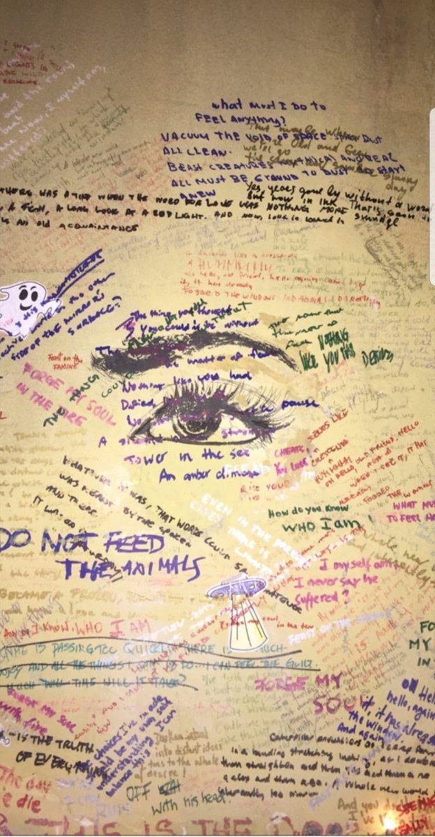 nobody talk to me i’m too busy looking at these pictures of klaus hargreeves’s room