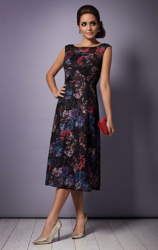 MakeItBritish's tweet photo. Talking of favourite British brands...we published our Top 40 British womenswear brands made in Britain last week. There's something for everyone on this list > https://t.co/yPhC3ZhCbb #madeinukhour https://t.co/auJdkrRXVl