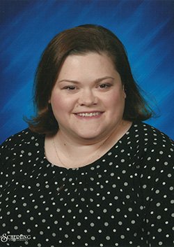 Congratulations to Sandburg Middle's Heather Jones, the 2019 AAFCS National Family and Consumer Sciences Teacher of the Year. bit.ly/2GQ6RYf