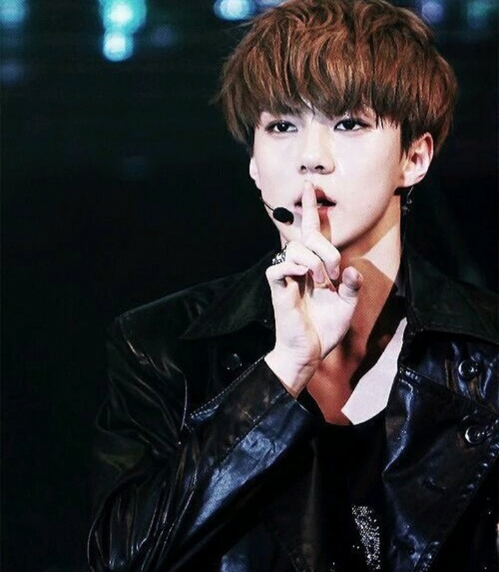 MyatLay39325852's tweet image. No Sehun No money 
#오세훈_보고싶어_오세훈_보여줘 
#sehun_needs_fair_schedules 
#SMStopMistreatingSehun 
#SMStopMistreatingEXO 
@SMTOWNGLOBAL 
@weareoneEXO 
@Groovechaja