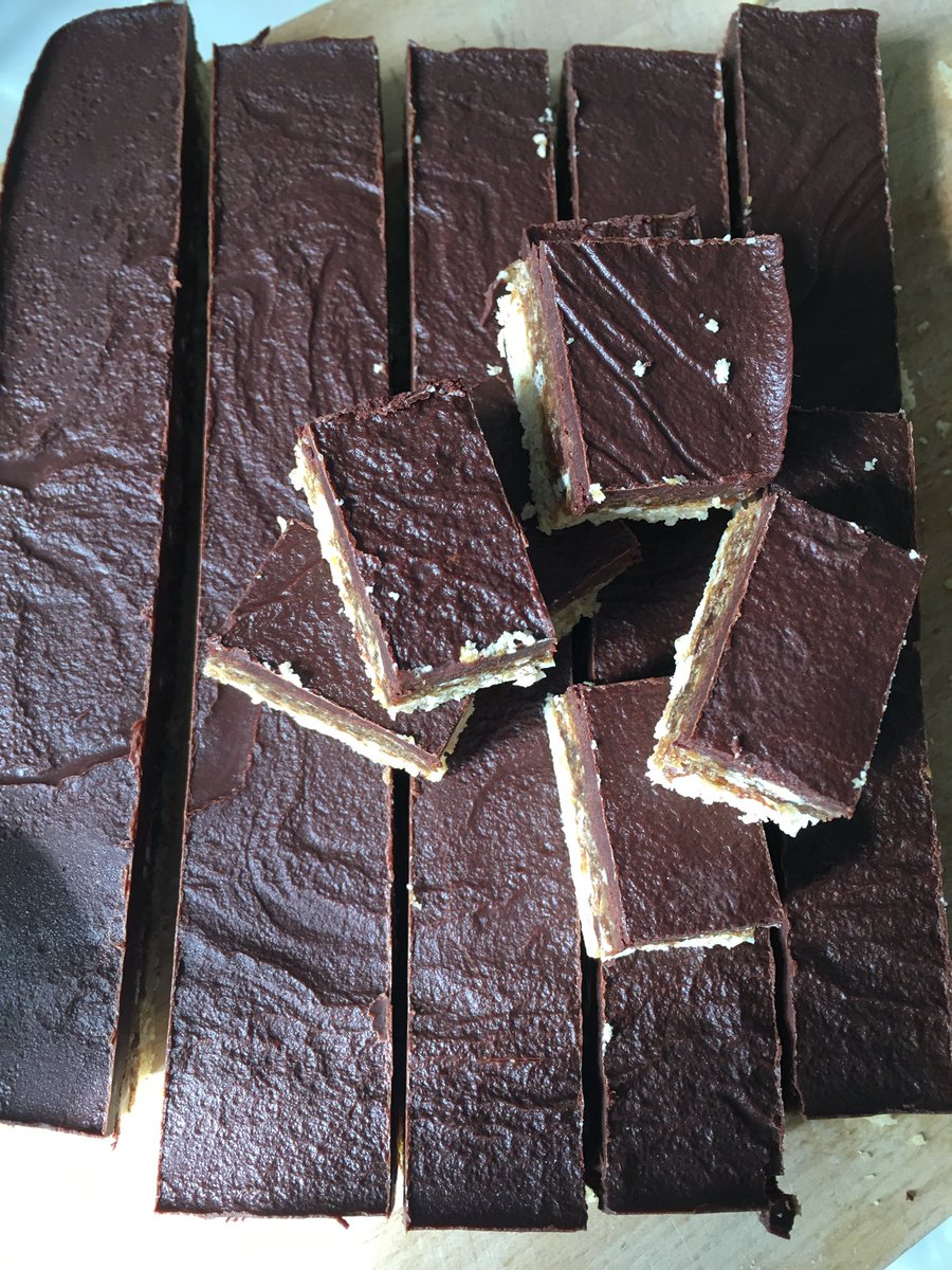 cookbug2014's tweet photo. @liviawollenberg @liviaskitchen millionaire almond &amp; raisin bites - one of my favs - from your book I made theses 🥰 
So yummy x I recycle ♻️ your pots to store theses in 🥰😋😋 https://t.co/j2yE2eWR0u