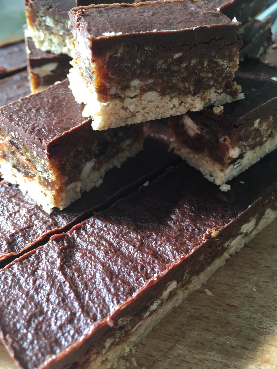 cookbug2014's tweet photo. @liviawollenberg @liviaskitchen millionaire almond &amp; raisin bites - one of my favs - from your book I made theses 🥰 
So yummy x I recycle ♻️ your pots to store theses in 🥰😋😋 https://t.co/j2yE2eWR0u