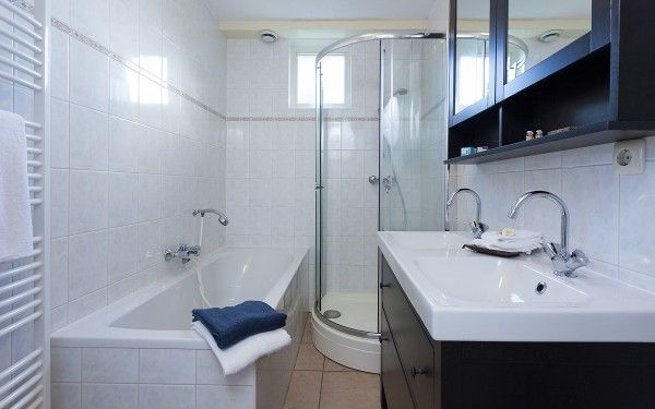 Geniet van het lange hemelvaart weekend in 1 van onze kindvriendelijke vakantievilla's. En kom tot rust in de groene en waterrijke omgeving van ons vakantiepark. Bekijk onze kindervilla: buff.ly/2PiWBLP