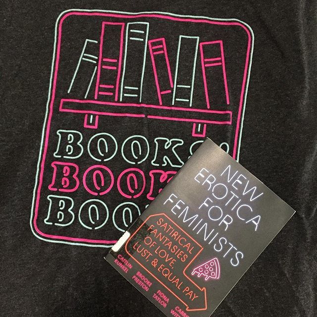 I (Jade) am loving this recommendation from Sarah! It’s an absolute riot and you should check it out immediately. Pairs perfectly with this T-shirt. What are you reading this week? #bookishshirt #neweroticaforfeminists #books #bookcovers #silentbookclub … bit.ly/2ZSDYn2