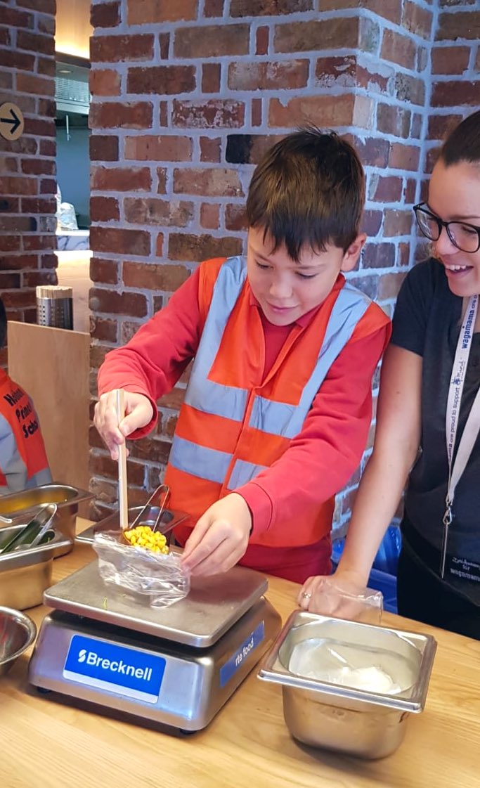 HothamMissM's tweet photo. We loved spending time at @wagamama_uk this morning; understanding the Kaizen philosophy, making our own juices, weighing out ingredients and eating delicious, freshly-cooked meals 🍜 What an exciting way to launch our new REAL project ‘Food future: what’s our recipe? https://t.co/nd9lTKvT5r