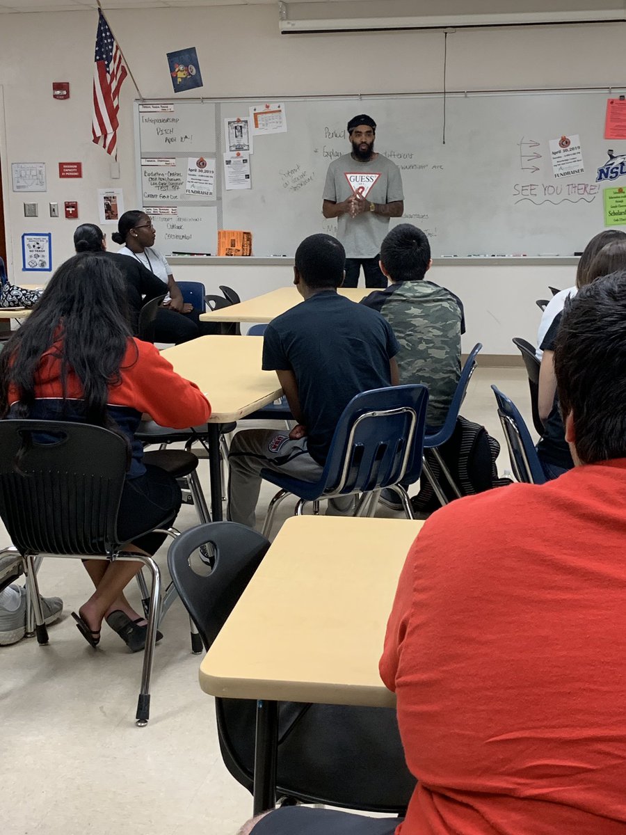 JAofPBTC's tweet image. #JAlaunchlesson @bonezdagoat @LancerLeonard @pbcsd #Entrepreneur #shareyourstory @LWCHSTrojans #alum @cityofboynton #qure @BoyntonBeachCRA