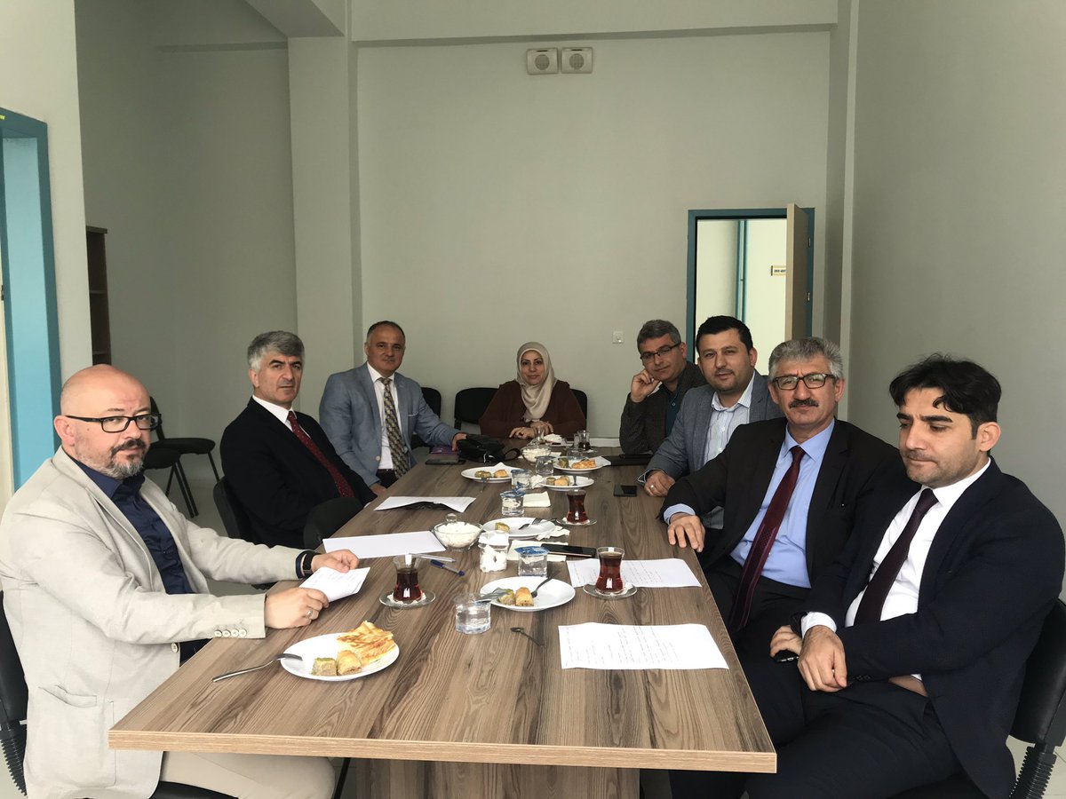 AihlCanik's tweet photo. Canik ilçesi Maarif toplantısına @AihlCanik olarak ev sahipliği yaptık. @CanikMem @MaarifHareket https://t.co/m3O36R0WPn