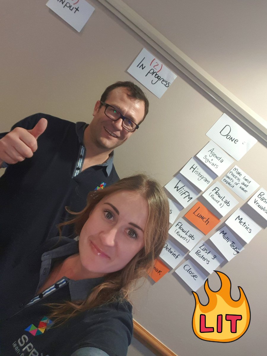 RoosRochelle's tweet photo. Kmp1 Day 1 completed! Always fun Co-facilitating with you @bertocoetsee @spryagility @LeanKanban https://t.co/DajCrUxfC2
