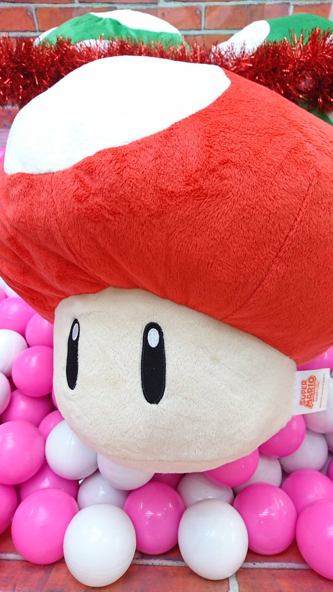 ドラマ下北沢 プライズ専門店 スーパーマリオ特大サイズぬいぐるみ スーパーキノコ 1upキノコ 残りわずかです マリオ ルイージ キノコ 下北沢 ゲーセン