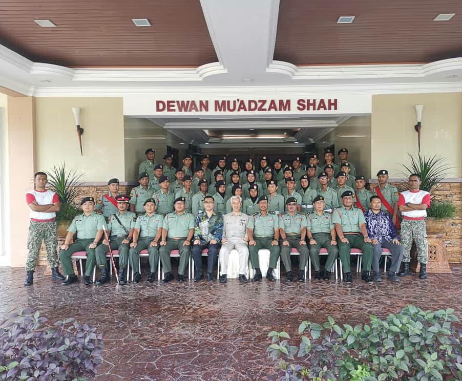 PTSB_edu's tweet photo. 2 Mei 2019 - Perasmian Kursus Wataniah Politeknik Tuanku Sultanah Bahiyah - Batalion 2 Rejimen 513
#makingPTSBgreat
@politeknikmsia https://t.co/2QQ9uJRbaB