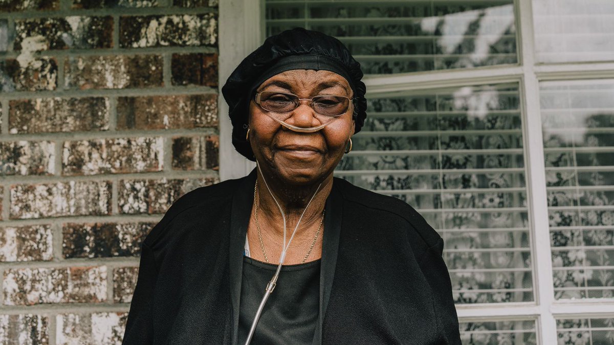 FeedingAmerica's tweet photo. No senior should have to make the tough decision between groceries and medical care, yet 5 million American seniors are going hungry. We can change this. #SolveSeniorHunger #OlderAmericansMonth https://t.co/TBLpGBdFhO