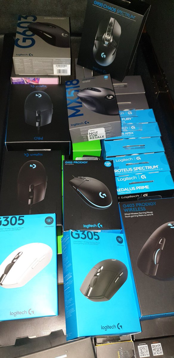 RocketJumpNinja's tweet photo. @Fhext99 @jakkuh_t @LogitechG Just for fun, Logitech section of mouse box #1.

#MouseReviews https://t.co/YCq9nINpvw