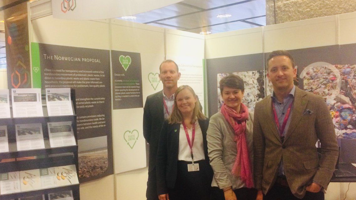 NorwayInGeneva's tweet photo. Come visit #Norway stand at the #BRSTripleCOPs to learn more about our proposal for stronger control of #international #trade in plastic wastes and the establishment of a partnership under the #Basel Convention!
#CleanPlanetHealthyPeople #PlasticControl #CommonFuture 🌍 https://t.co/lfLVurF9FO