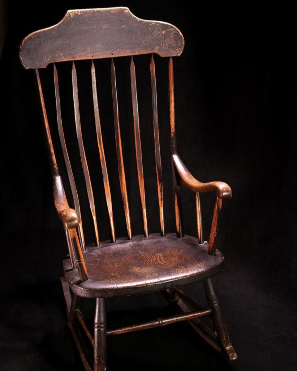 ILStateMuseum's tweet photo. Happy #IllinoisHistoryDay! This rocking chair from our collection belonged to Conrad Will, one of the authors of the 1818 Illinois constitution and the namesake of Will County. #StoryofIllinois #IlStateMuseum https://t.co/47koW3J3n7