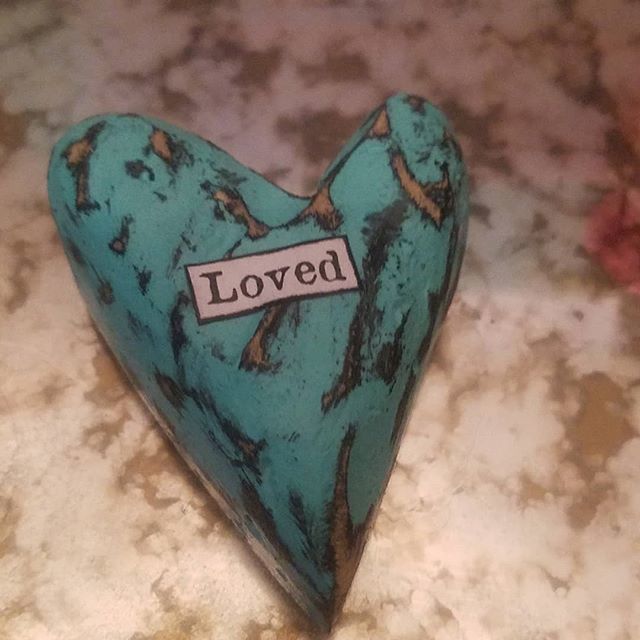 ButzTera's tweet photo. How was your morning?
.
Was it hurried and full of bickering to get the kids out the door and anxiety filled car rides worried you will be late to work?
.
Were you stressed about your weekend plans or what you will make for dinner or that snide comment y… https://t.co/3KeYtBLulb https://t.co/Ofzb7eco2I