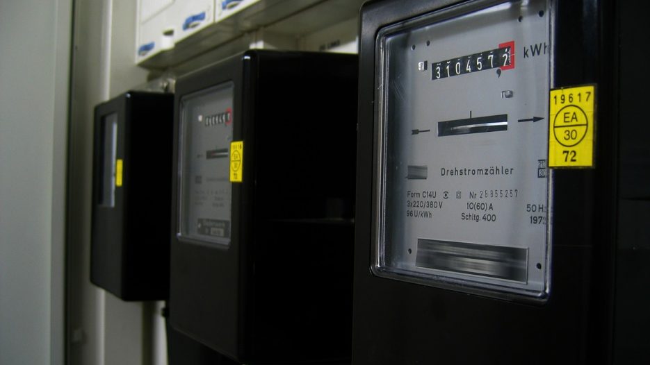 ilmwelle's tweet photo. Aktuell gibt es Störungen in der Stromversorgung in Teilen Pfaffenhofens. @Bayernwerk arbeitet bereits an der Lösung des Problems: https://t.co/GyJrPcdfJ0 https://t.co/tGVrEj6sFT