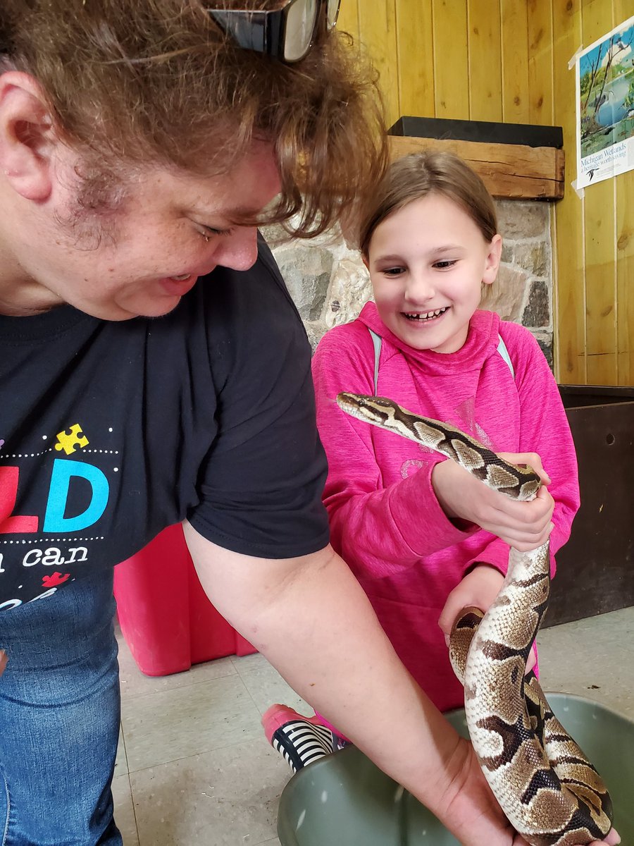 KStrzempka's tweet photo. Conversations with snakes!#GVCampStorer #CSD_AllMeansAll https://t.co/Ejp9ID6kKH