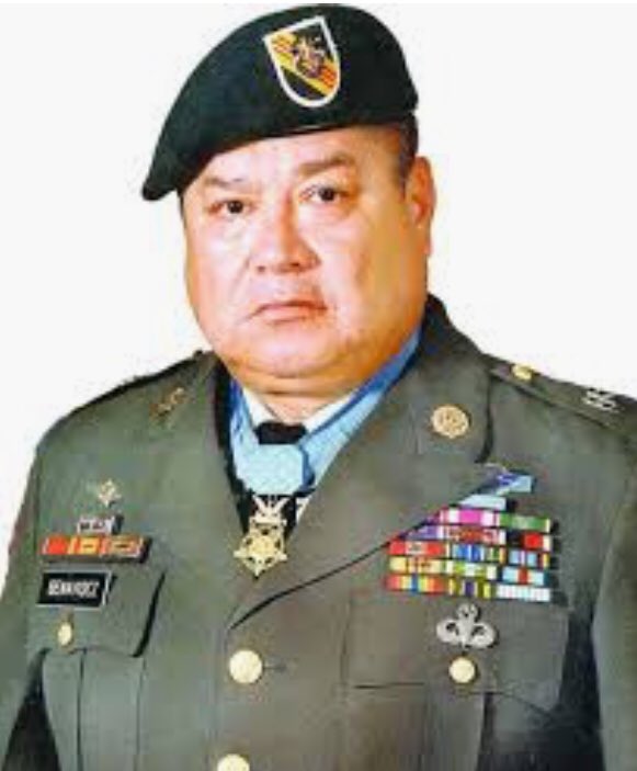 bvbsaALZ's tweet photo. #TangoMikeMike #RoyBenavidez #SpecialForces #MedalOfHonor https://t.co/XFTzy017kv https://t.co/t3eKvWIAQ5
