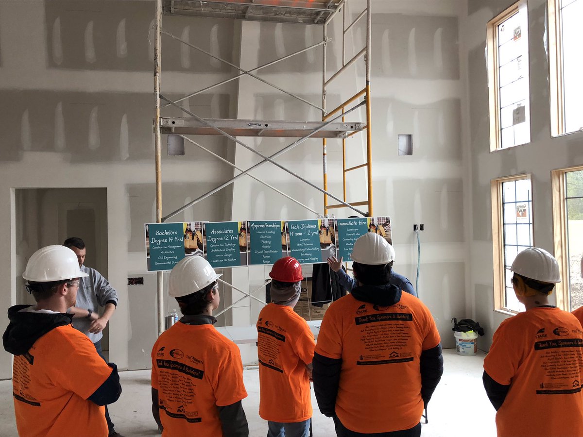 BEHS_SDE's tweet photo. Parade of Homes/MRA building trades career day today! https://t.co/OAE0jT5ixf
