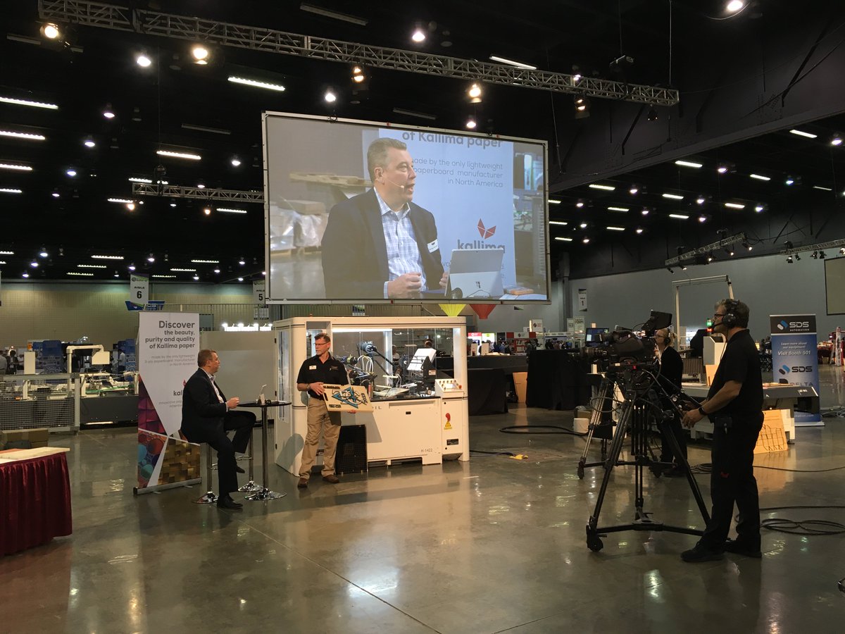 KlugeSolutions's tweet photo. We are excited to be in the TechShop on Day 2 of Odyssey Expo as over 100 attendees learn from Michael Aumann and Mutt Wilson about our ApexFoil™ Automatic Platen Press! #OdysseyExpo #TechShop #Booth214 #printfinishing https://t.co/sJh9b8wuQ3