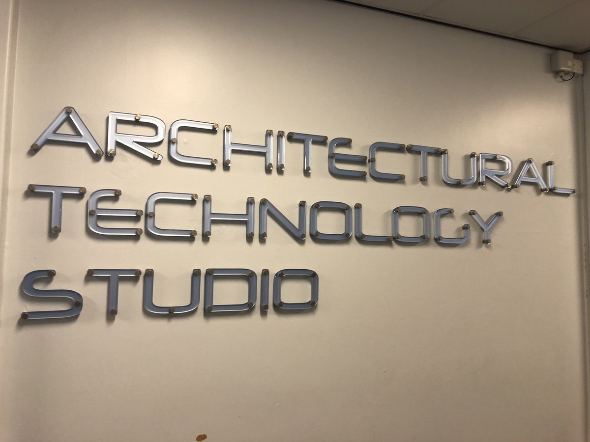 PamMonks's tweet photo. Berni running her event today #entrevents - so pleased to be supporting our client #Ann Vanner #@THE_UCLan #achitectural technology #PR1Gallery. #experiential learning #VoteLabour real world experience #roderick Train https://t.co/w8wmGlqueZ