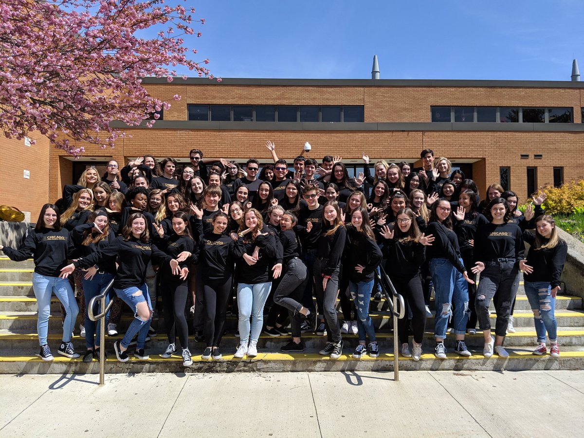 KennethSaranich's tweet image. Break a leg, to the SHS cast &amp;amp; crew of Chicago! Opening night tonight - 7pm at SHS.  Performances May 2nd, 3rd &amp;amp; 4th.  Tickets available: showtix4u.com So excited!  Hope to see you there! 🎭 #SHS #CT126