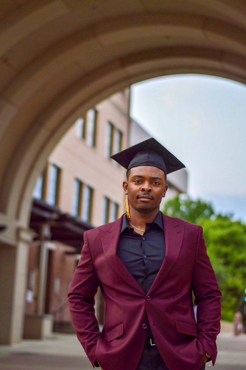 jypeep's tweet photo. 🎓May 18th 10am
🔘B.B.A in Finance- McCoy College of Business
👑Emperor of San Marcos, first of my name 
A man’s heart plans his way, But the Lord directs his steps- Proverbs 16:9 https://t.co/ZZmsZVhNnI