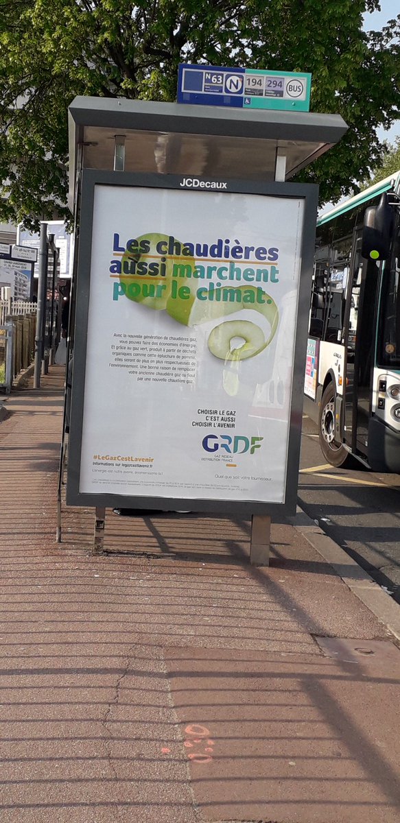 S_Soussaba's tweet photo. Quand on tombe sur la nouvelle campagne de pub de @GRDF 
#chaudiere #climat #GazVert #avenir https://t.co/nNv9iXBaLn