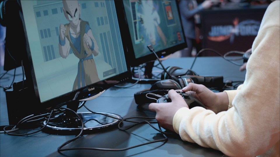 G_Explosion_'s tweet photo. ¡Las fotos del área BANDAI NAMCO de #GamingExplosion en #Mangadrid ya están nuestro álbum! Manu Purple retrata la emoción, la diversión... ¡la Revolución! 

CLIC AQUÍ:  https://t.co/vOkYHs0v8B 

❤️❤️❤️❤️❤️ https://t.co/RlYX4wFqYR