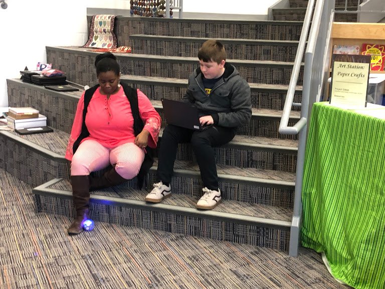 SHSMediaCenter's tweet photo. #scsmakers #WeAreStrongsville #scsmakers #smsmakers #SCSStrongTogether https://t.co/TIKYKeN5qY