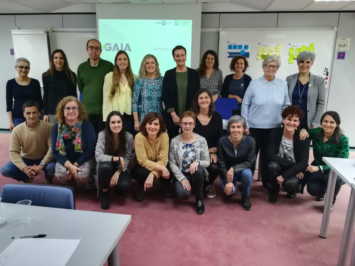 ArantxaGdH's tweet photo. Sharing experiences and learning at the workshop “Women &amp; tech” organized by the cluster GAIA, Alecop and i68 @PlotinaEU @ClusterGaia @EEGipuzkoa @MUnibertsitatea @MU_gep https://t.co/4onbzRX9jg