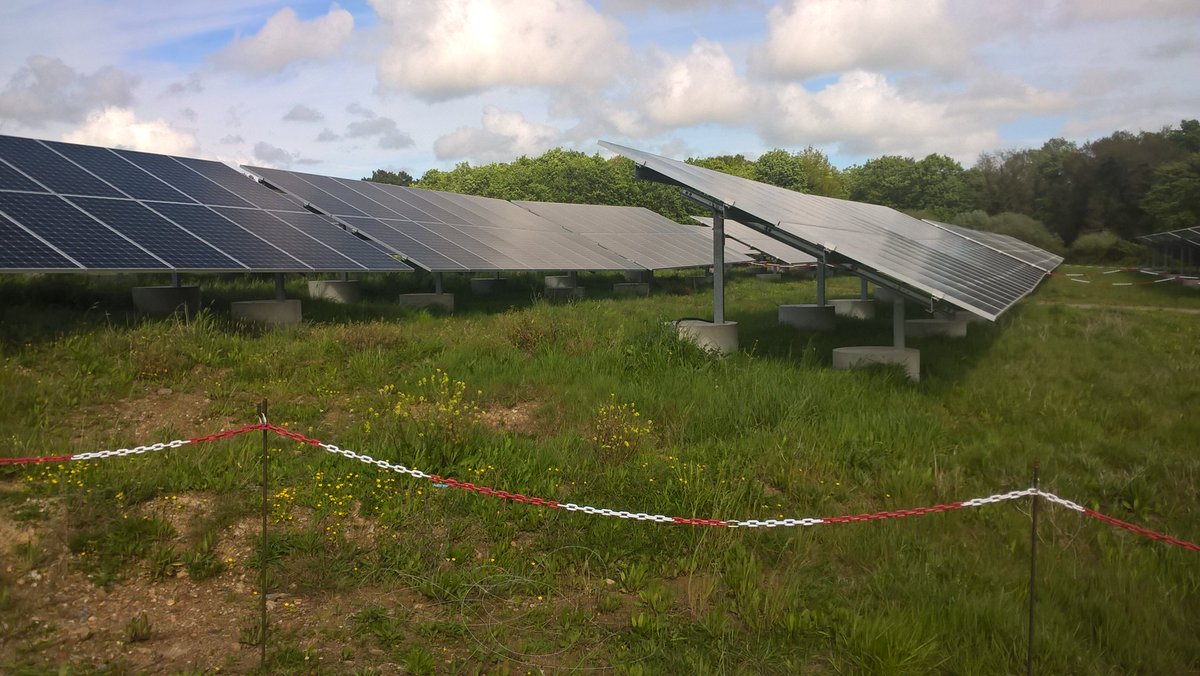 Merci d'avoir choisi notre solution structure hybride pour CET (centre d'Enfouissement Technique). Le savoir faire de #Schletter ! 
Belle visite et du monde pour cette inauguration ! <a href="/SchletterGmbH/">Schletter GmbH</a> <a href="/SydelaEnergie44/">SYDELA ENERGIE 44</a> #machecoul #IEL-energie #solaire #photovoltaique #enr #machecoul