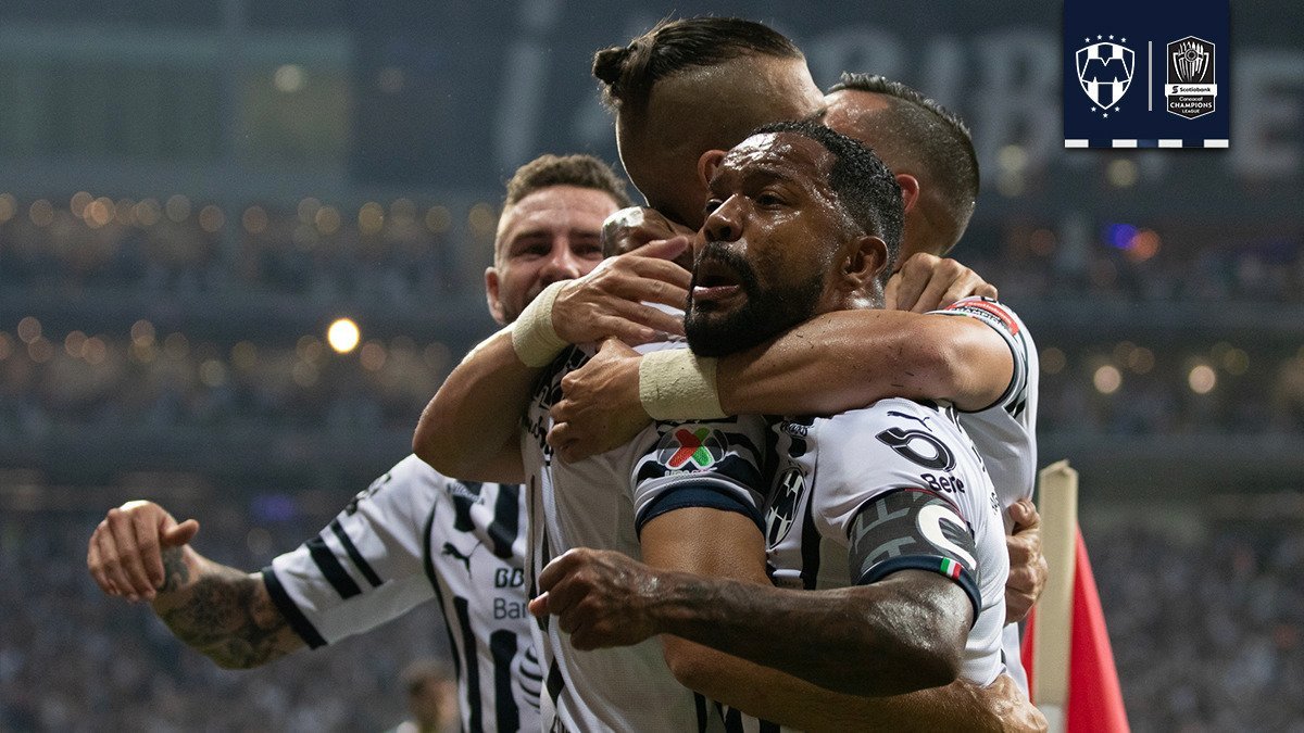 EnvigadoFC's tweet photo. Felicitamos a nuestro canterano #DorlanPabón por coronarse campeón de la #Concachampions con su equipo @Rayados.

¡Felicitaciones! 👏🏼🏆🎉💪🏼🍊

Somos #CanteraDeHéroes https://t.co/YPmEFvySLb