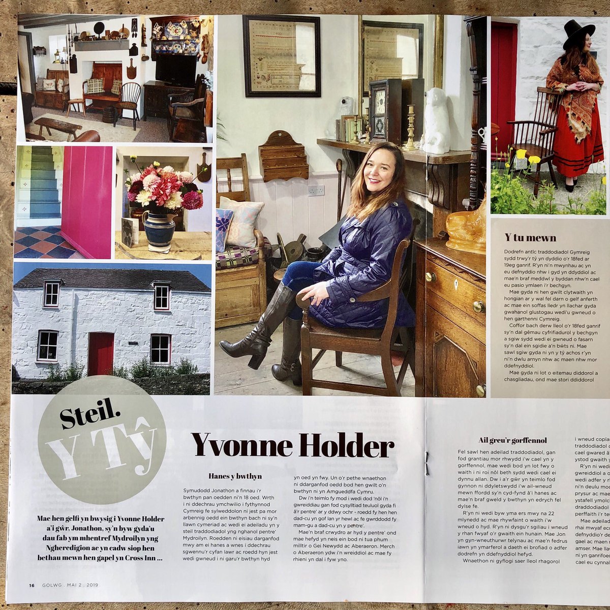 WelshVernacular's tweet photo. Yvonne Holder, Welsh Vernacular Antiques - Golwg magazine.
#welshvernacular #welshvernacularantuques #welshantiques #firstlanguagewelsh https://t.co/ojJ5kpqoh9
