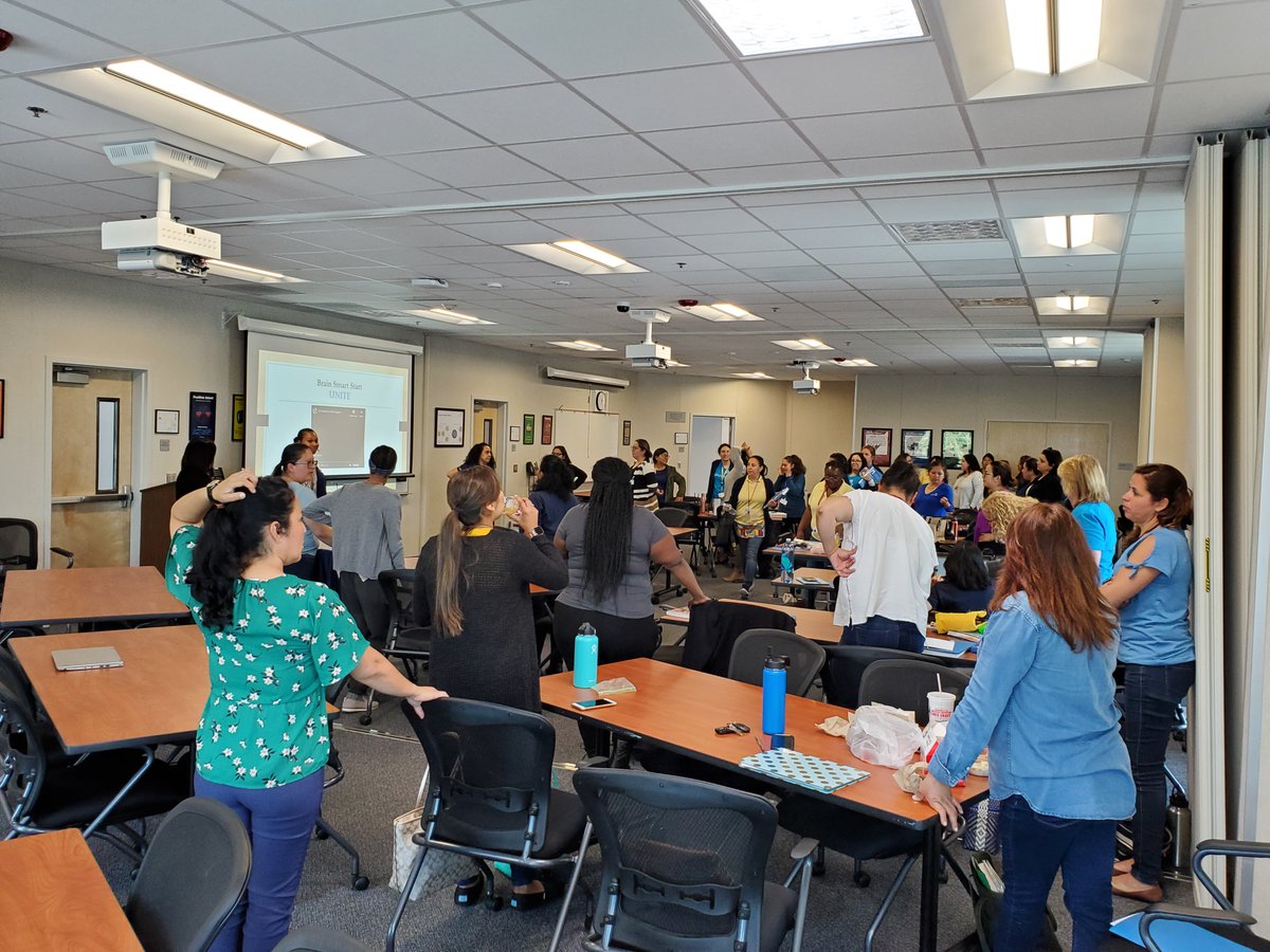 EducareLALB's tweet photo. Another "Thoughtful Thursday" getting under way at Educare - Lots to share and learn during our weekly professional development sessions. #ECEQuality https://t.co/Bv3mEcxDT9