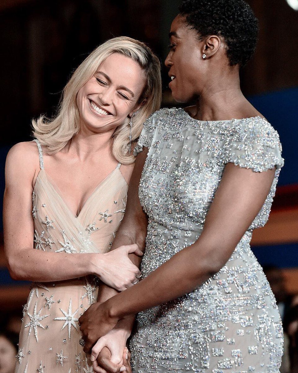 dayasapphic's tweet photo. My moms are 29 and 31, pursuing a modeling career, and I’ve never seen  them happier. They told me that they were just waiting for a chance to blow up. So, Twitter, meet my moms https://t.co/z1wQwDxKk2