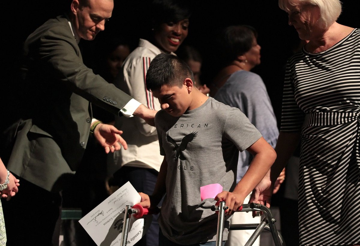 Connally High School proudly hosted its annual academic award ceremony Wednesday evening at the Luis “Chico” Portillo Performing Arts Center (photos):
spark.adobe.com/page/9DMTqUMg0…