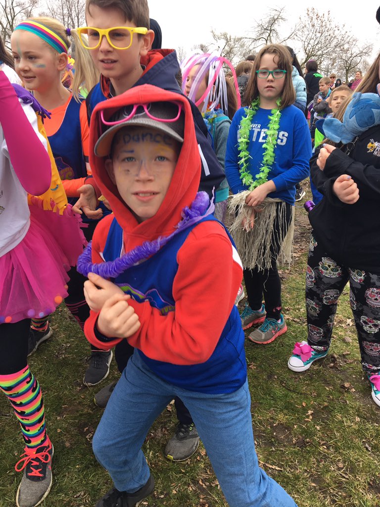 YorkRiverPS's tweet photo. #sayitwithdance #otters #hpecod @HPEschools @Dance_HPE https://t.co/tg1r1gbEfA