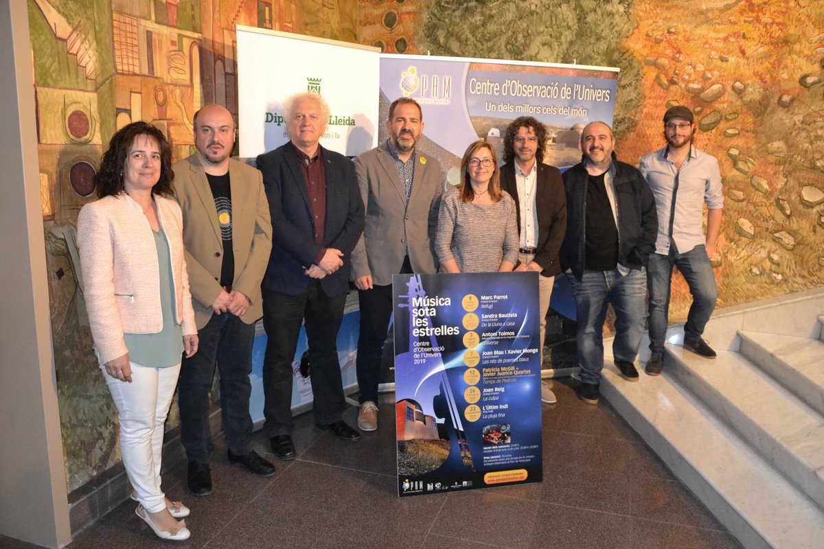 DiputacioLleida's tweet photo. El Parc Astronòmic del Montsec 🌠 programa set concerts contemplant l'univers! Torna el Música sota les estrelles 🎶, a partir del 📅 8 de juny.
ℹ https://t.co/JDxNHCvRie @parcastronomic @ccnoguera #MunicipisTerritoriiTu https://t.co/fH6t4PucWx