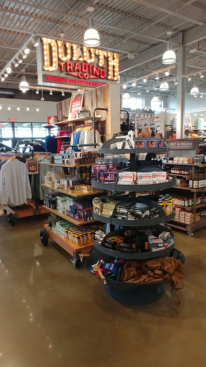 roadtestedlivin's tweet image. I went to @DuluthTradingCo to checkout their #longtailtees. With having to do more tailgating I need a durable shirt that prevents plumbers butt. While looking at their tough products. I saw they are selling tough headphones too. #toughtested #builttolast #stopplumbersbutt