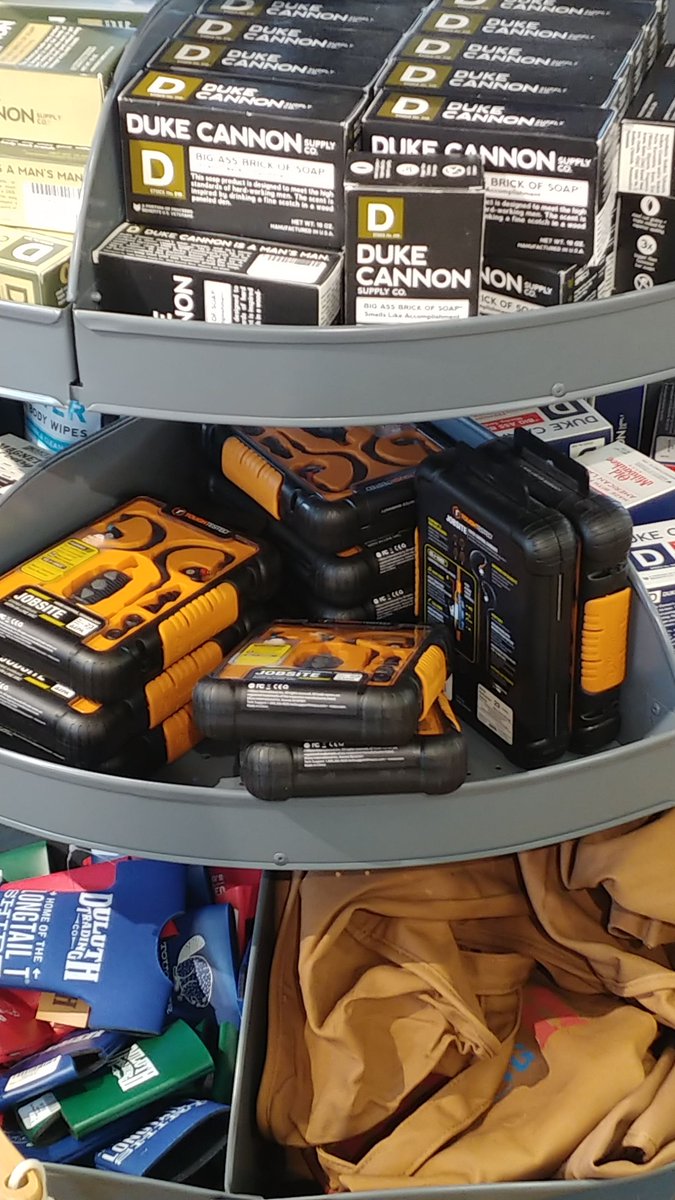 roadtestedlivin's tweet image. I went to @DuluthTradingCo to checkout their #longtailtees. With having to do more tailgating I need a durable shirt that prevents plumbers butt. While looking at their tough products. I saw they are selling tough headphones too. #toughtested #builttolast #stopplumbersbutt